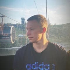 Олег Малашин